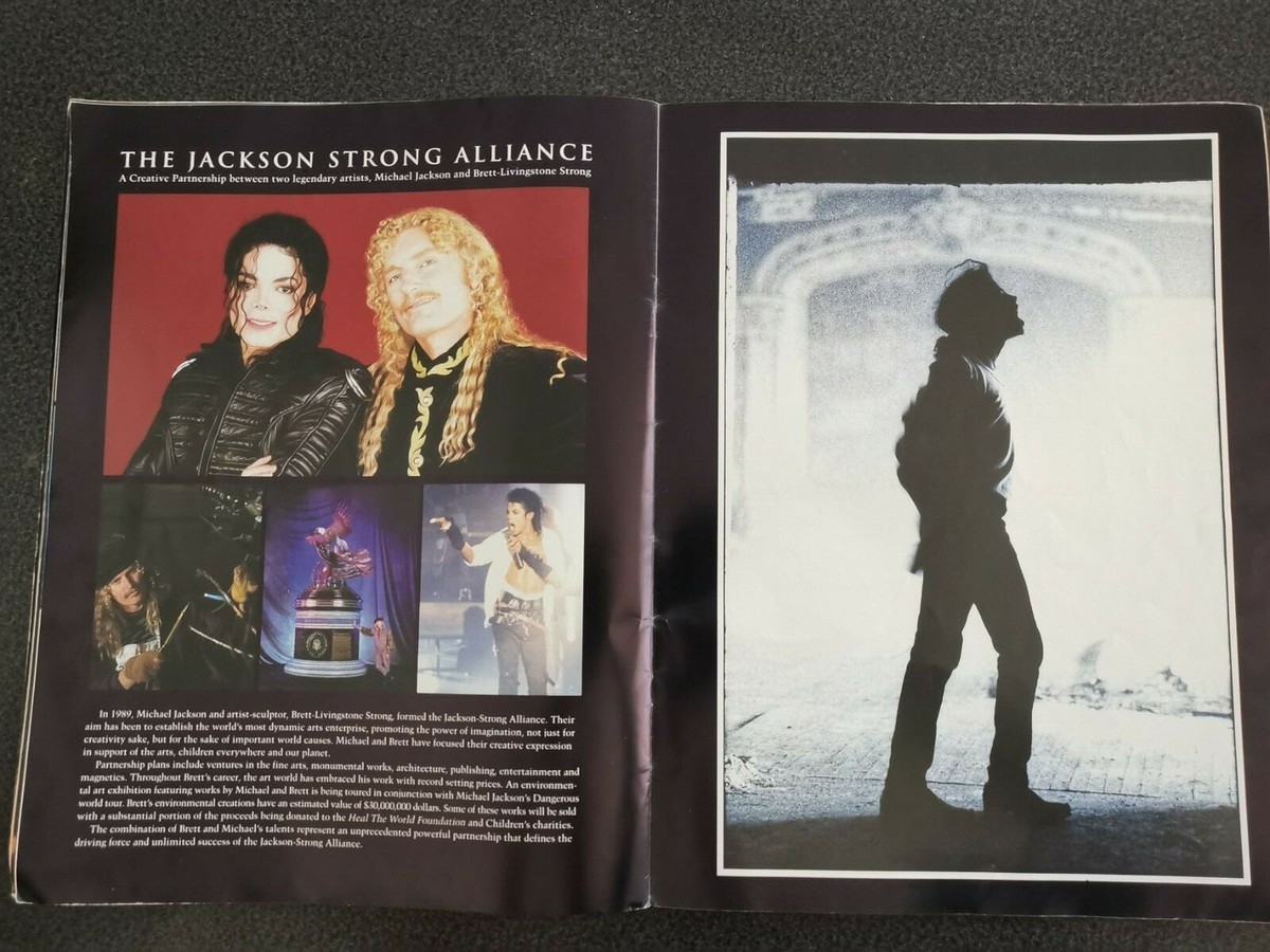 Michael Jackson Pepsi Presents Dangerous Tour Book - 1992 | eBay