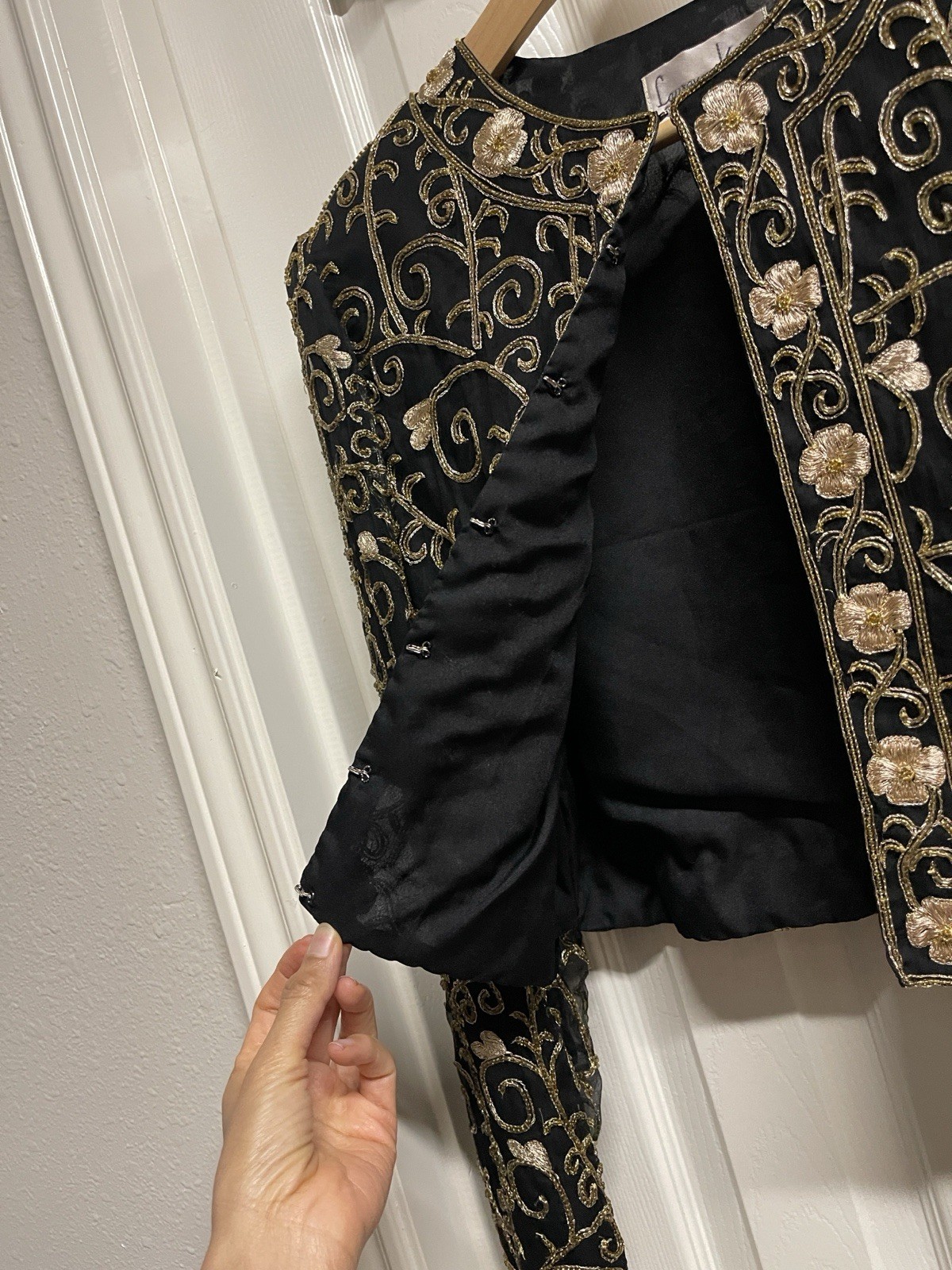 Vintage Laurence Kazar Beaded black And Gold bolero Silk Jacket Size Medium