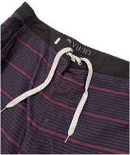 Vuori CRUISE Hybrid Board Shorts Swim Trunks Burgundy Black Striped 7  Inseam 33