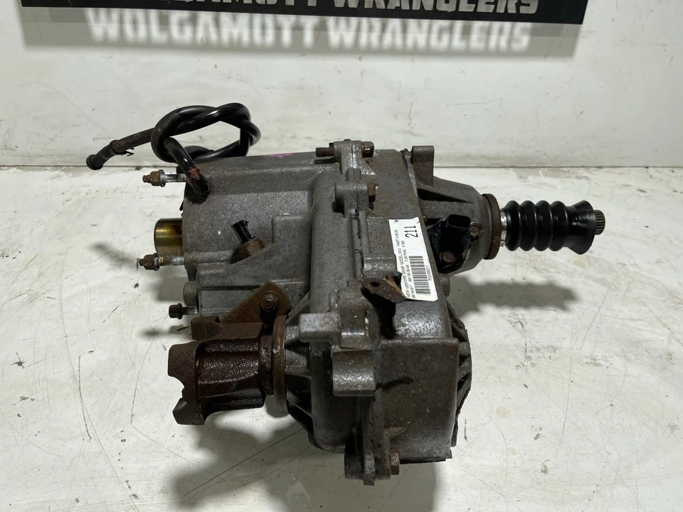 Jeep TJ Wrangler 97-02 200K caja de transferencia 2,5 y 4,0 automática 52099211AB LARGA Foto 2 de 4