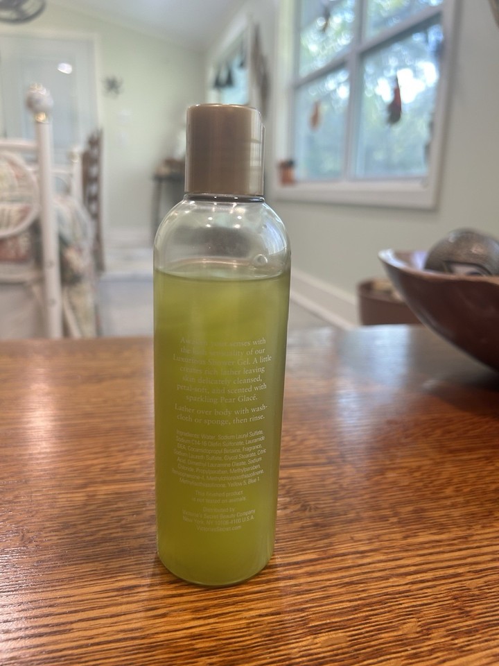 Vintage Rare Victoria's Secret Garden Pear Glace Luxurious Shower Gel 8