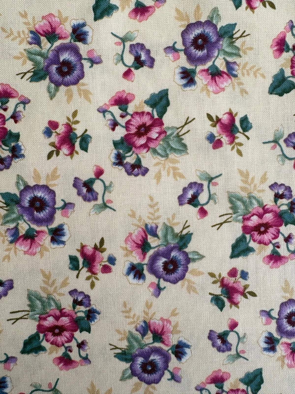 Vintage Faye Burgos by Marcus Brothers pink/purple pansy 34"x44" FREE SHIPPING - product detail image 3