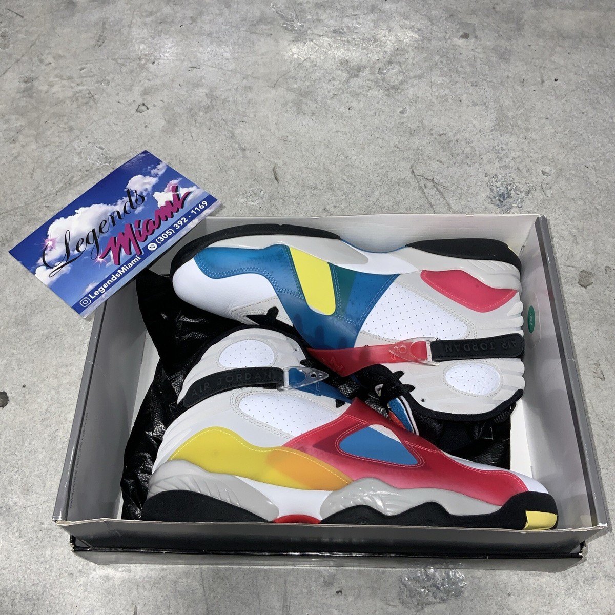 multi color retro 8