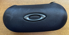 Oakley Sunglasses Eye Glasses Clam Shell Hard Zipper Case - Excellent