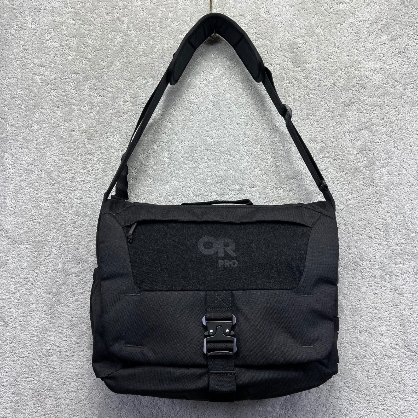 Outdoor Research PRO Deploy Messenger Bag Black Tactical Travel School Laptop