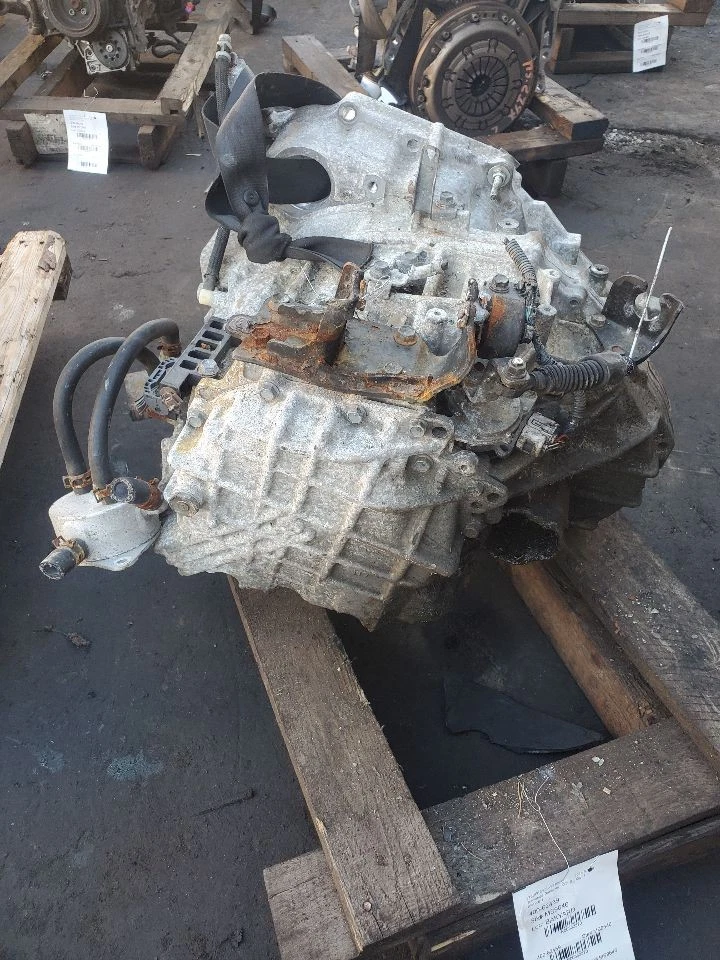 Used Automatic Transmission Assembly fits: 2014 Toyota Rav4 AT gasoline 4 cylind Foto 4 de 4