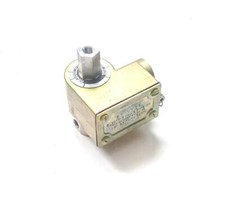New Skinner V5D 18970 Solenoid Valve 115 VAC 1/8 NPT