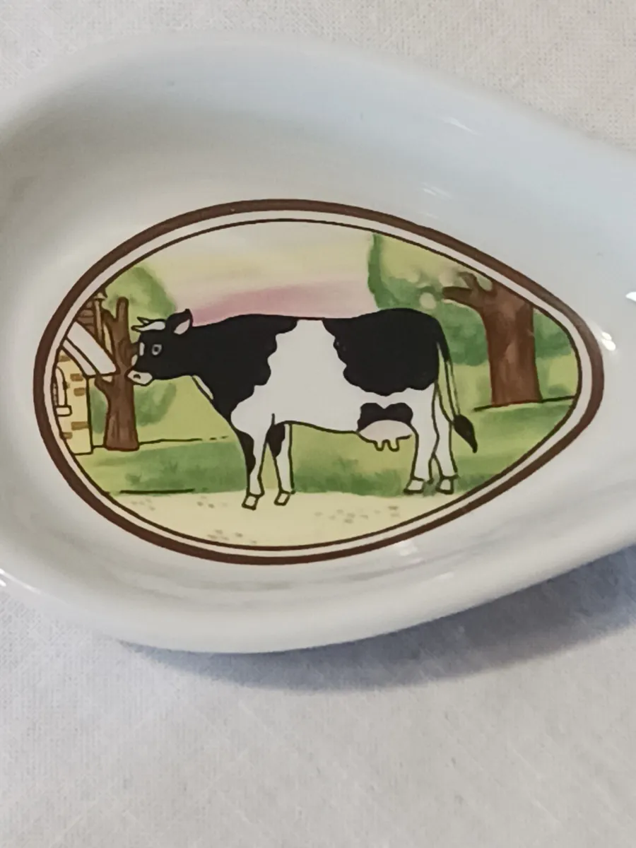 COW THEMED SPOON REST