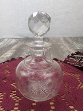  Clear Perfume Dresser Bottle Rose LeafPattern On Bottle Cut Glass Topper💙💚🧡
