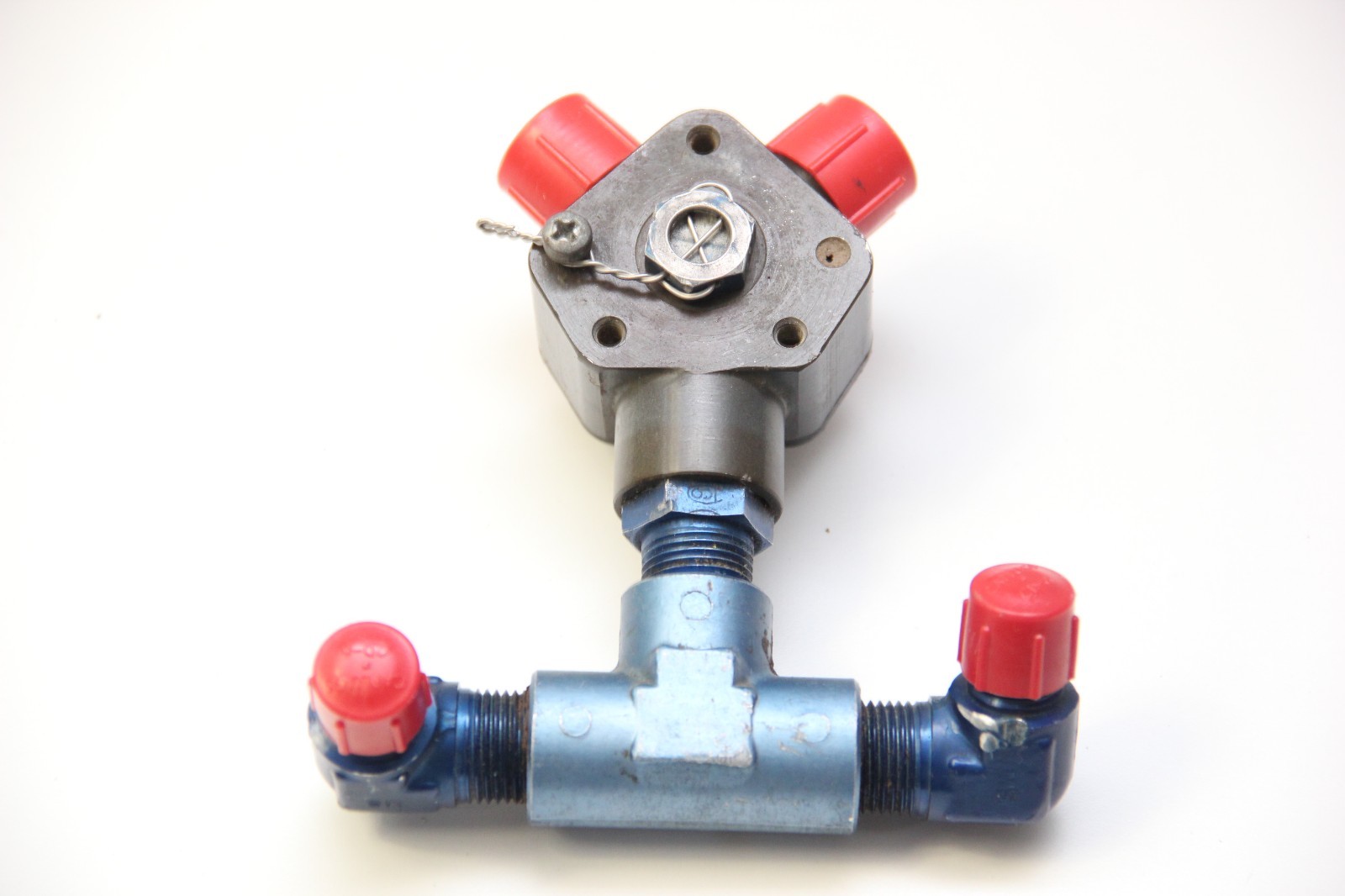 Cessna 172 Fuel Selector Valve Assembly. eBay