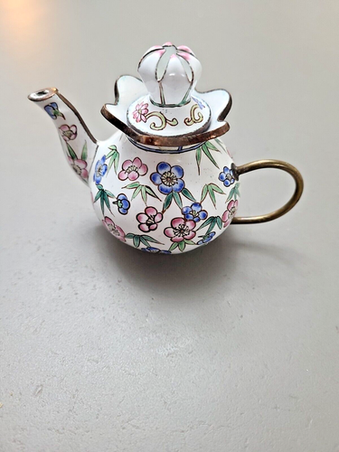 Tetera jadeada a mano esmaltada en miniatura - Imagen 8 de 8