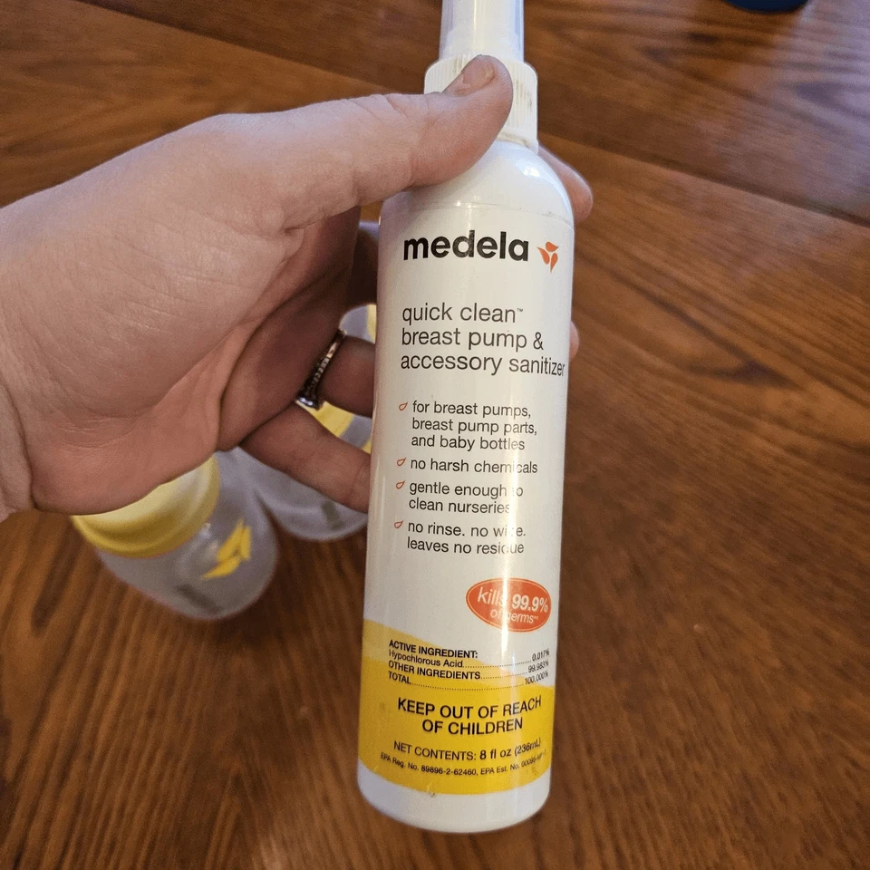 5 x frascos de armazenamento de leite materno Medela tamanho 5oz/150mL e spray de limpeza rápida - Imagem 3 de 3