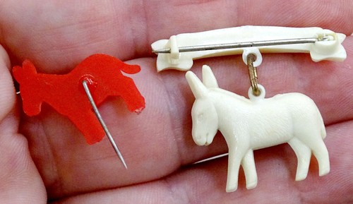 1940 Vintage PRO ROOSEVELT / AGAIN IN '40 & Donkey PINBACK LAPEL BADGE Button - Picture 2 of 2