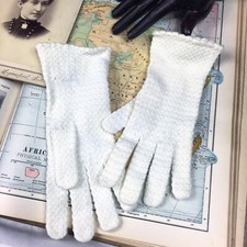 Vintage Off-White Italy Crochet Nylon Stretch Gloves