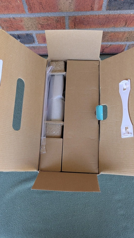 DIGITAL PRISM 7" PORTABLE DIGITAL LCD TV MODEL ATSC-710 BRAND NEW NIB  - Image 3 of 3