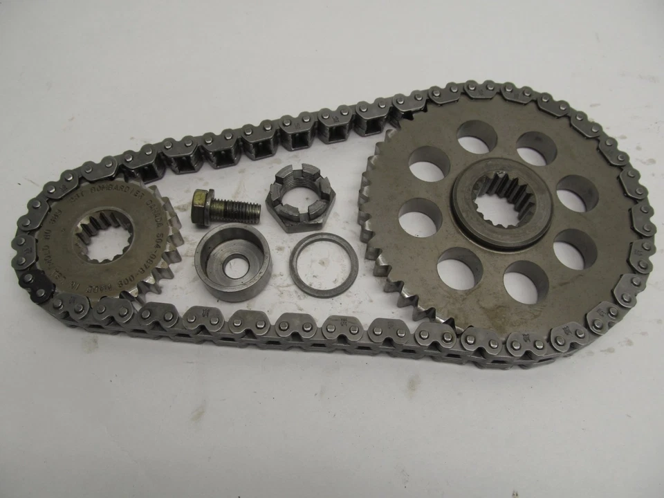 SKI DOO ST470 ST 470 1993 Fórmula cadena de transmisión y piñones de transmisión Foto 2 de 4