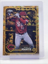 2024 Topps Gilded Collection Gold Wave Refractor /75 Noelvi Marte #29 Reds