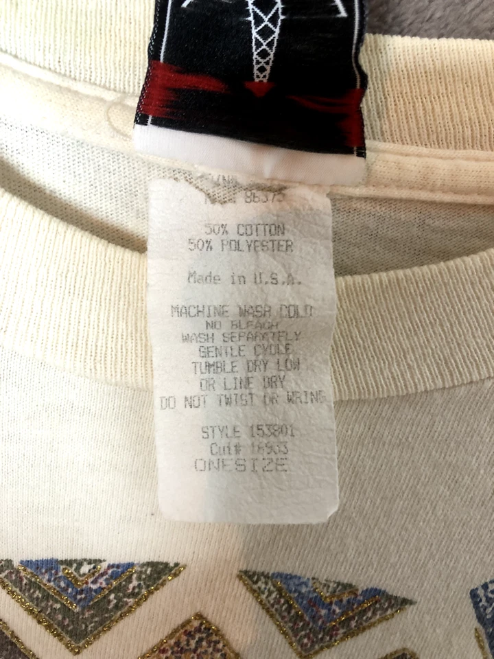 Camiseta Pintura Deco Suroeste Años 90 De Colección Hecha en EE. UU. K.W.L Los Ángeles OSFA Foto 3 de 4