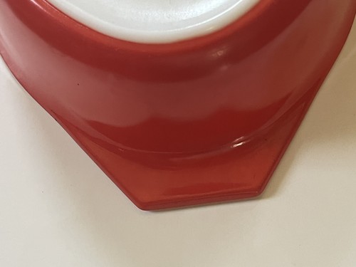 Vintage Red Pyrex Friendship 2.5 Quart Oval Covered Casserole Dish - Picture 14 of 17
