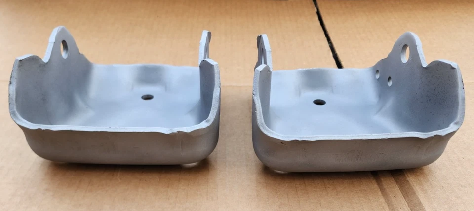 1988-96 Chevy C1500 C2500 C3500 Clam Shell Motor Mounts 5.0L 305 5.7L 350 - OEM - Imagem 4 de 4