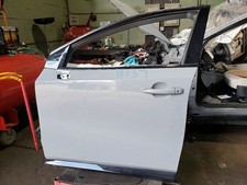 (LOCAL PICKUP ONLY) Driver Left Front Door Fi...