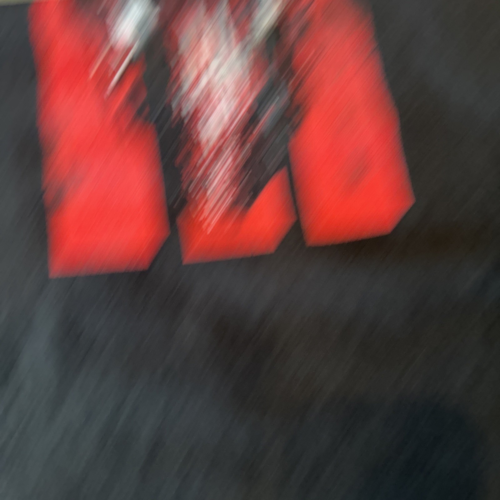Foto 3 di 7