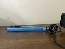BABYLISS PRO NANO TITANIUM DIGITAL IONIC FLAT IRON BNT4091TUC