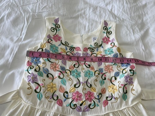 Creaciones Lizeth | Girls SZ 10 | Embroidered Floral Sleeveless Midi Dress Ivory - Picture 5 of 6
