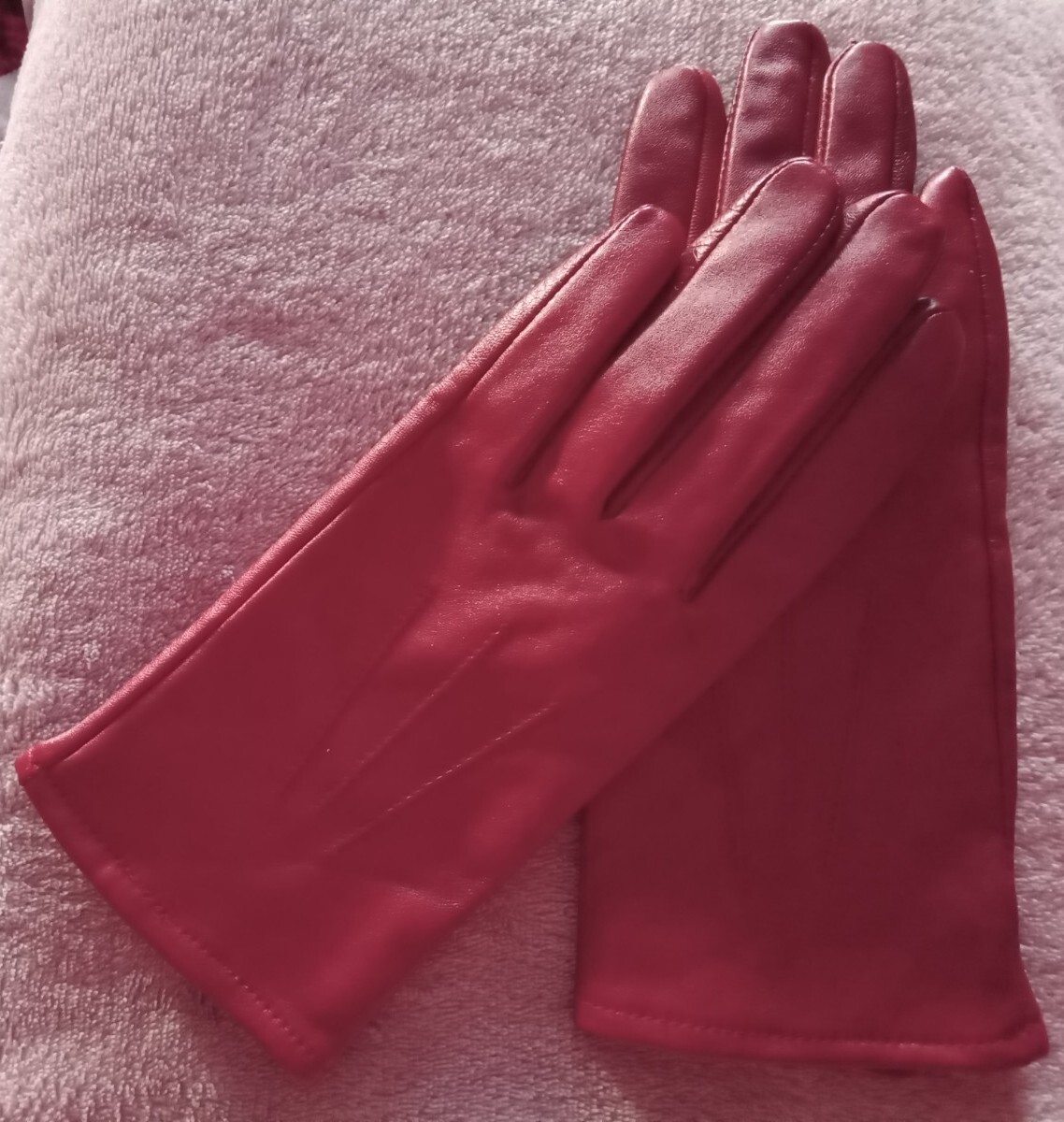 MARKS AND SPENCER Lovely Ladies Real Leather Gloves In Dark Red Size M