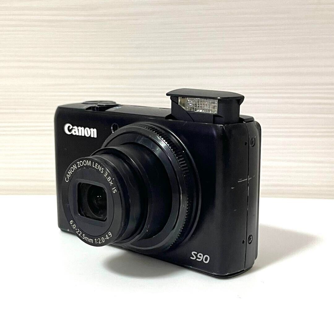 Canon PowerShot S90 Digital Camera - Black - W/Charger Used Canon PowerShot S90 Digital Camera - Black - W/Charger Used