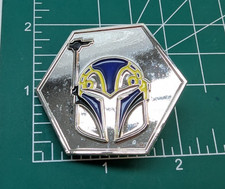 Star Wars The Mandalorian Bo-Katan Kryze Helmet Metal Enamel Pin Hexagon Badge