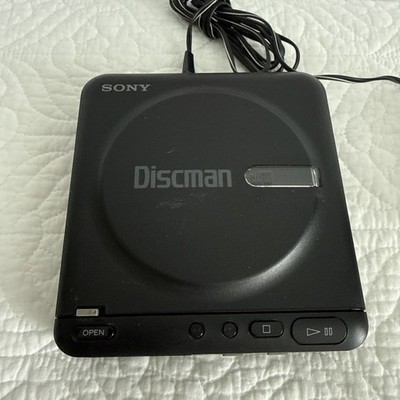 Vintage Sony Discman Walkman D-2 CD Compact Disc Player - Made in Japan - VGC
