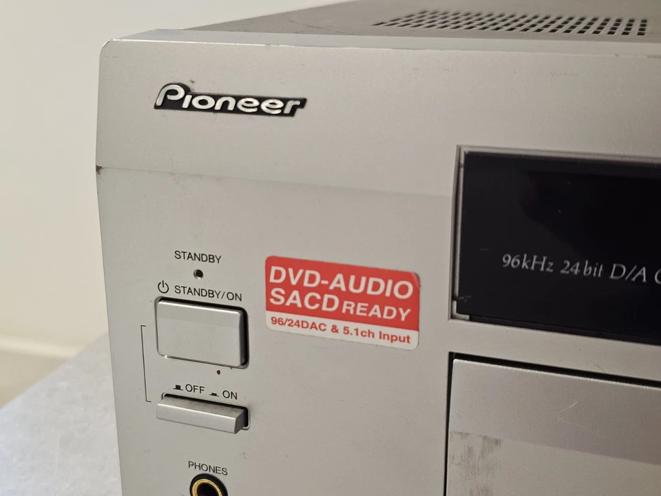 Pioneer VSX-D811S 7.1 Channel Surround Sound Audiophile Amplifier - Image 2 of 4