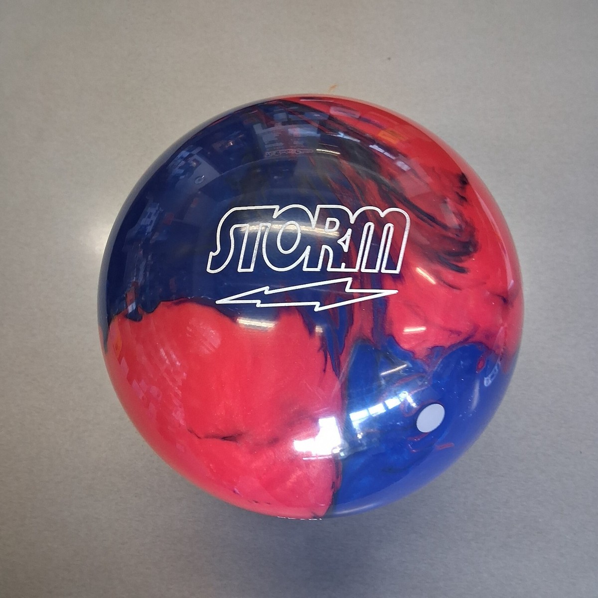 STORMアクシオムパール15ポンド 15lb Storm Axiom Pearl Bowling