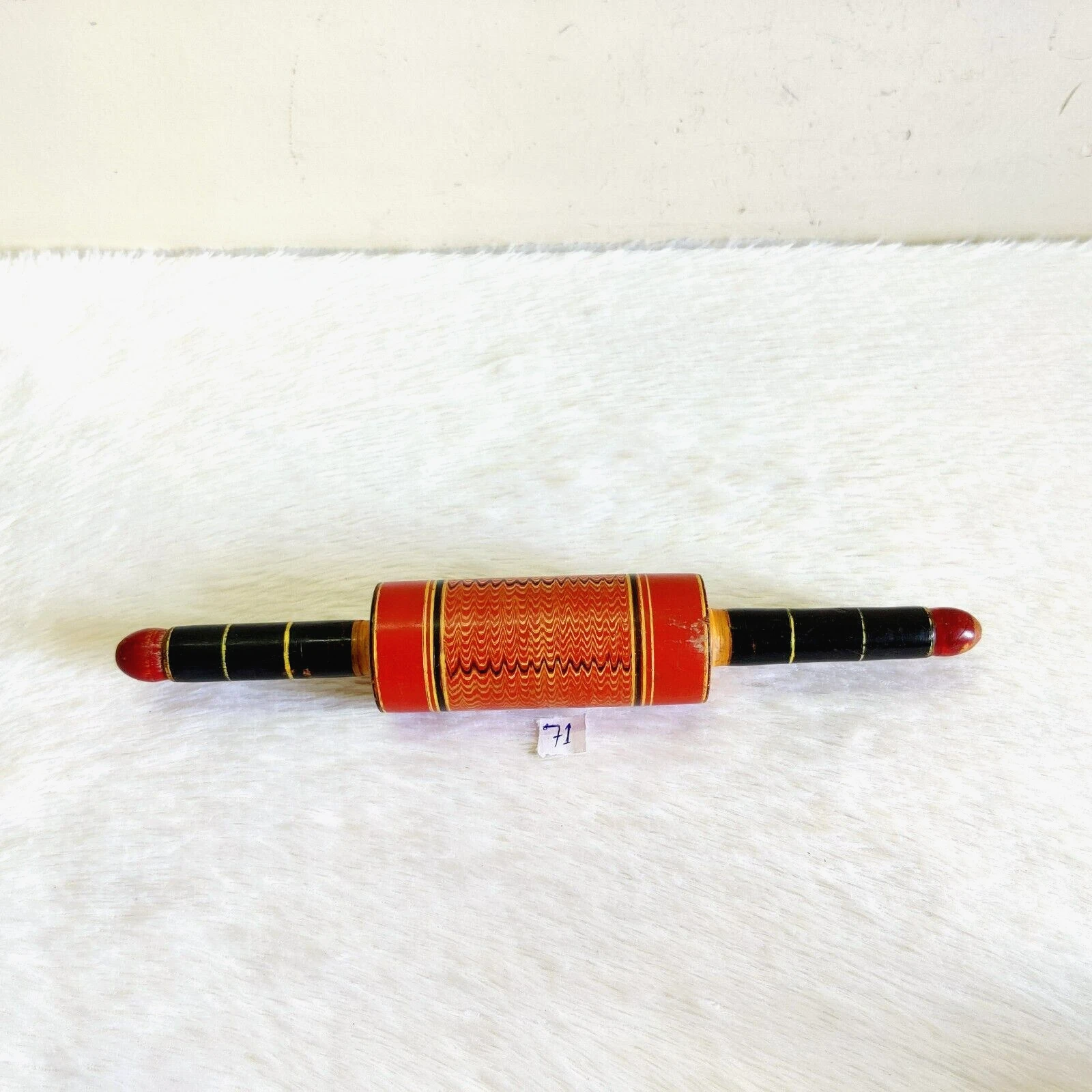 Vintage Lacquered Swirl Design Tortilla Bread Bakers Wooden Rolling Pin 71
Opens in a new window or