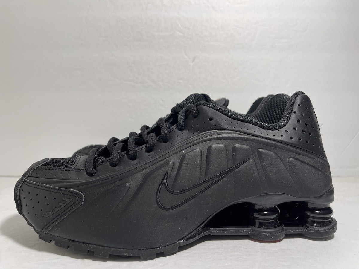 Nike Shox R4 'Black' Max Orange Shoes AR3565-004 Women's Size 6.5