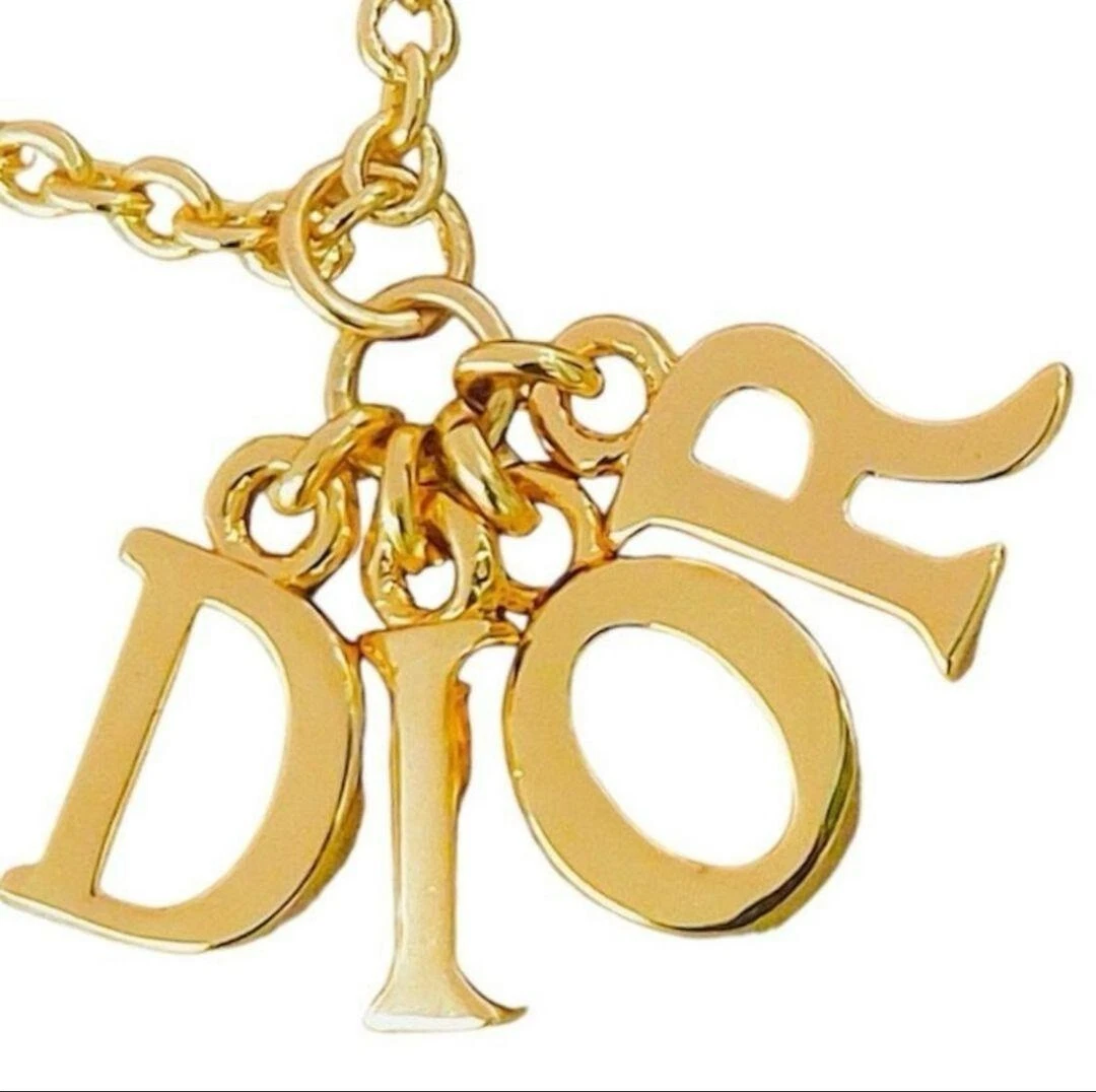 Christian Dior Swing CD logo pendentif doré chaîne collier bijoux authentique YK209