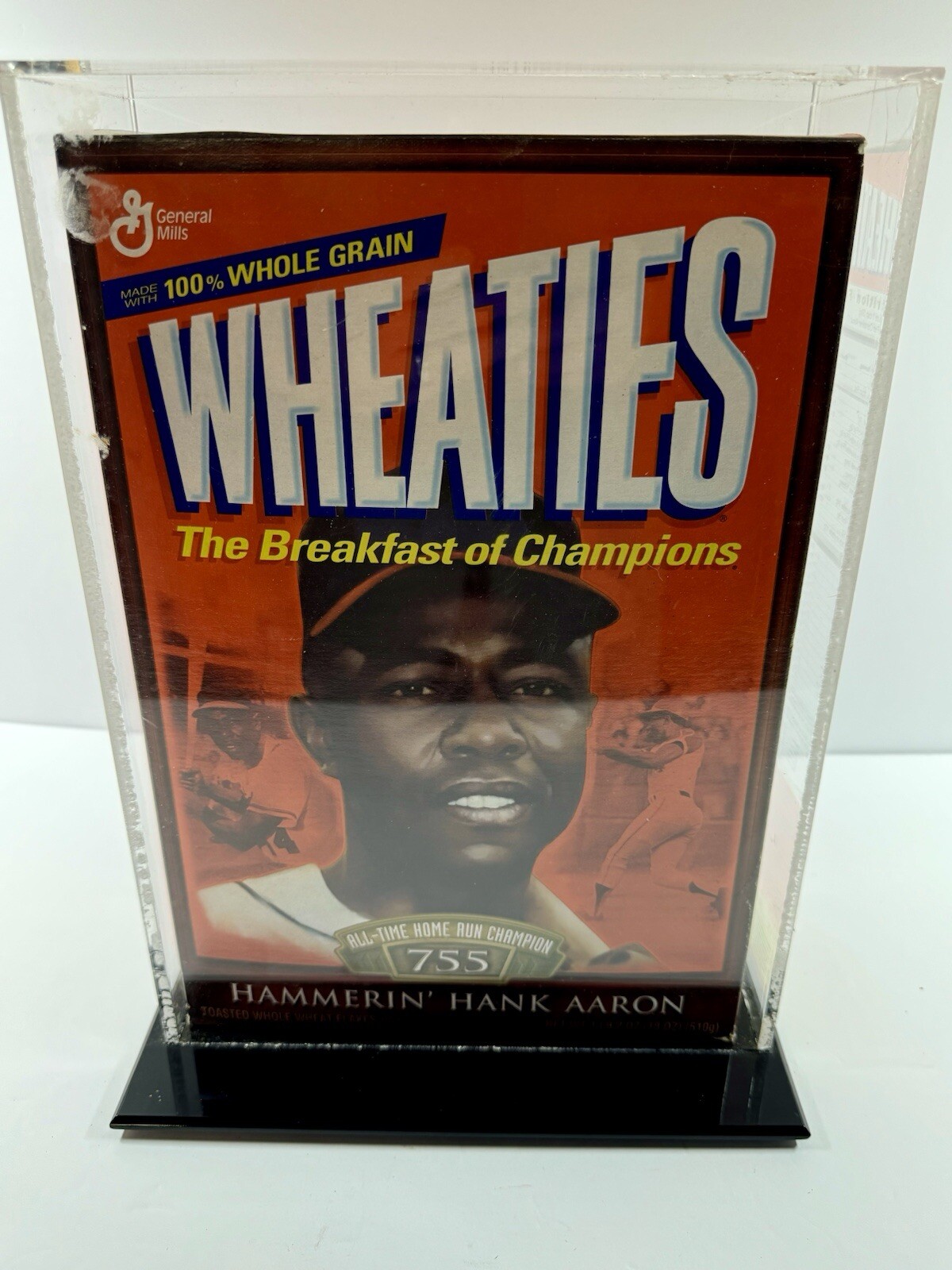 Hank Aaron All Time Home Run Champion Wheaties cereal box Sealed Plastic Case