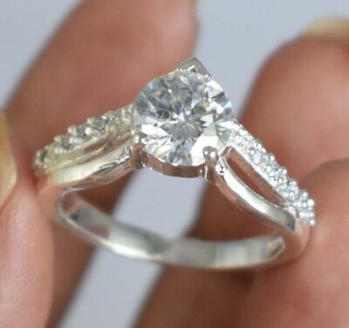 Free Delivery White Diamond Solitaire 3.94 Ct Round Brilliant Cut Certified Ring