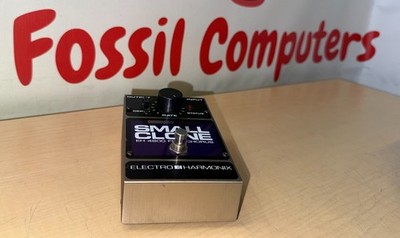 Electro-Harmonix Small Clone EH 4600 Full-Chorus Analog Guitar Effects Pedal