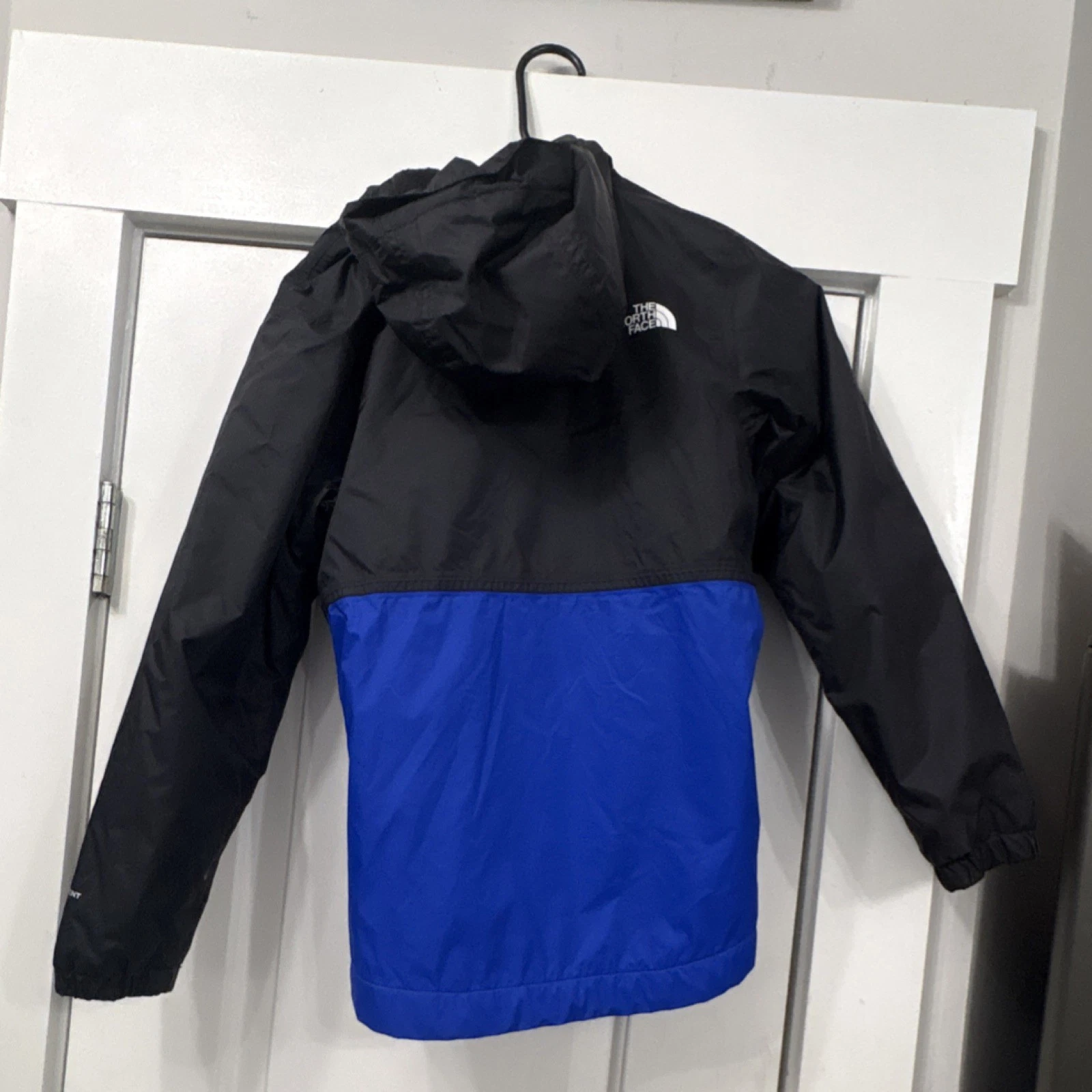 The North Face DryVent Boys Hooded Colorblock Jacket Black Blue M 10/12 Full Zip