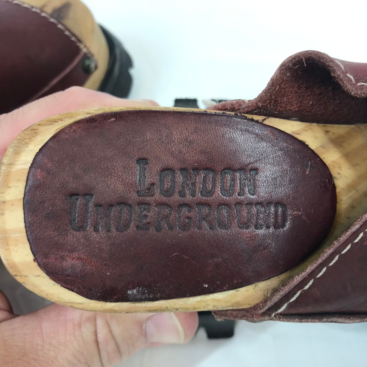 London Underground Vintage 90s Burgundy Leather Chunky Wood 