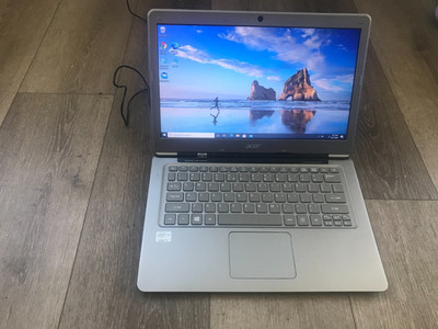 Acer Aspire 3 S3-391-6046  13.3'' Intel Core i3-2367M 1.40GHz 4GB RAM 512GB SSD
