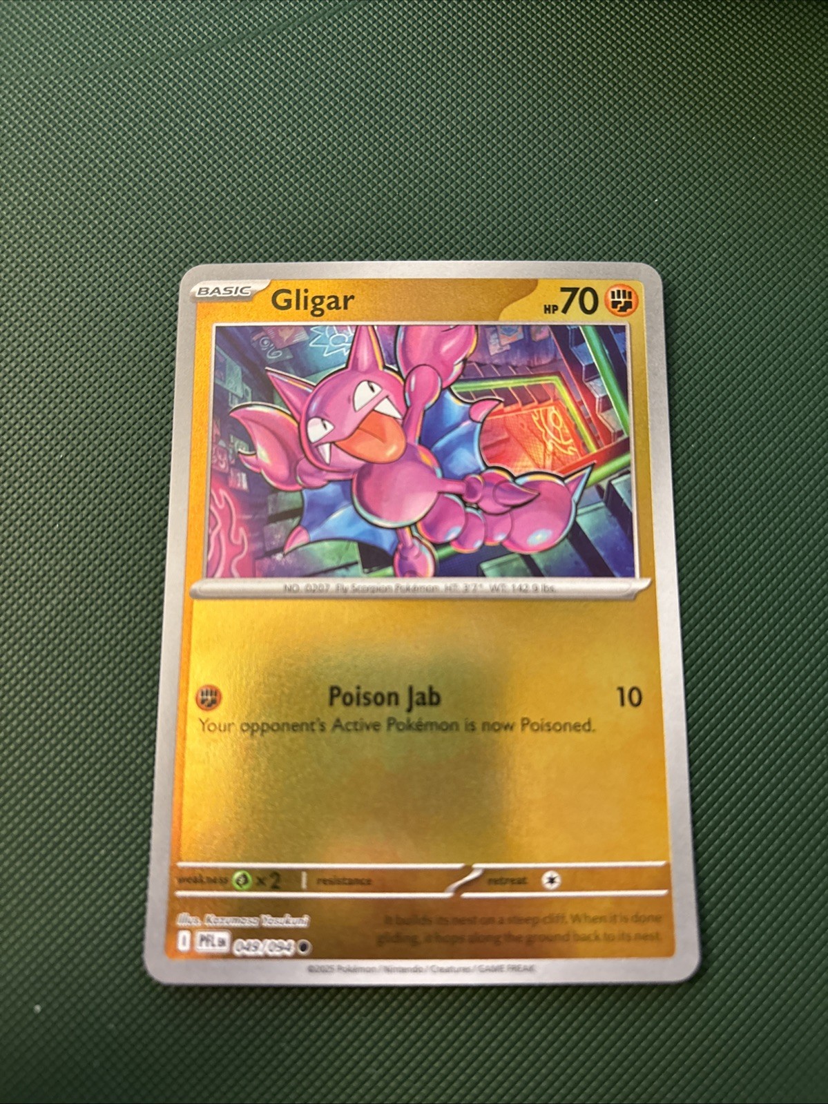 Gligar 049/094 Me02: Phantasmal Flames Reverse Holo Near Mint