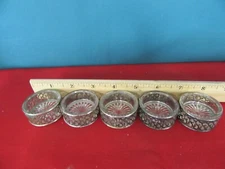 3.  INTERSTATE SILVER CO. Set of 5 Open Salt Cellars Silverplate Crystal Liners