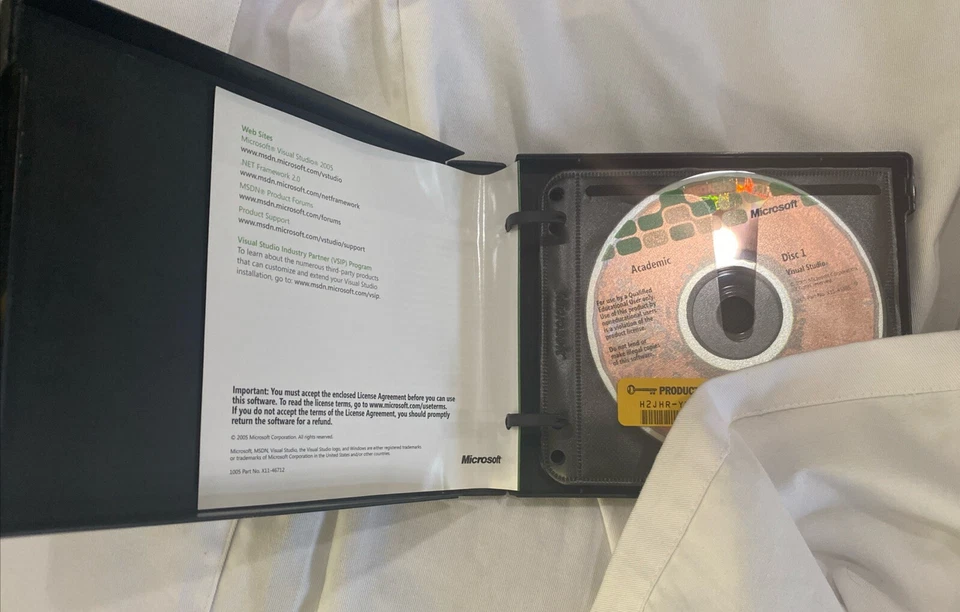 Retail Microsoft Visual Studio 2005 Standard Edition Academic 5 Disc Set W/ Key - Image 2 of 4