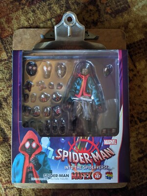アメコミ MAFEX SPIDER-MAN (Miles Morales) No. 107 Medicom Toy MAFEX No.107 Spider-Man Miles Morales 5.11 in Action