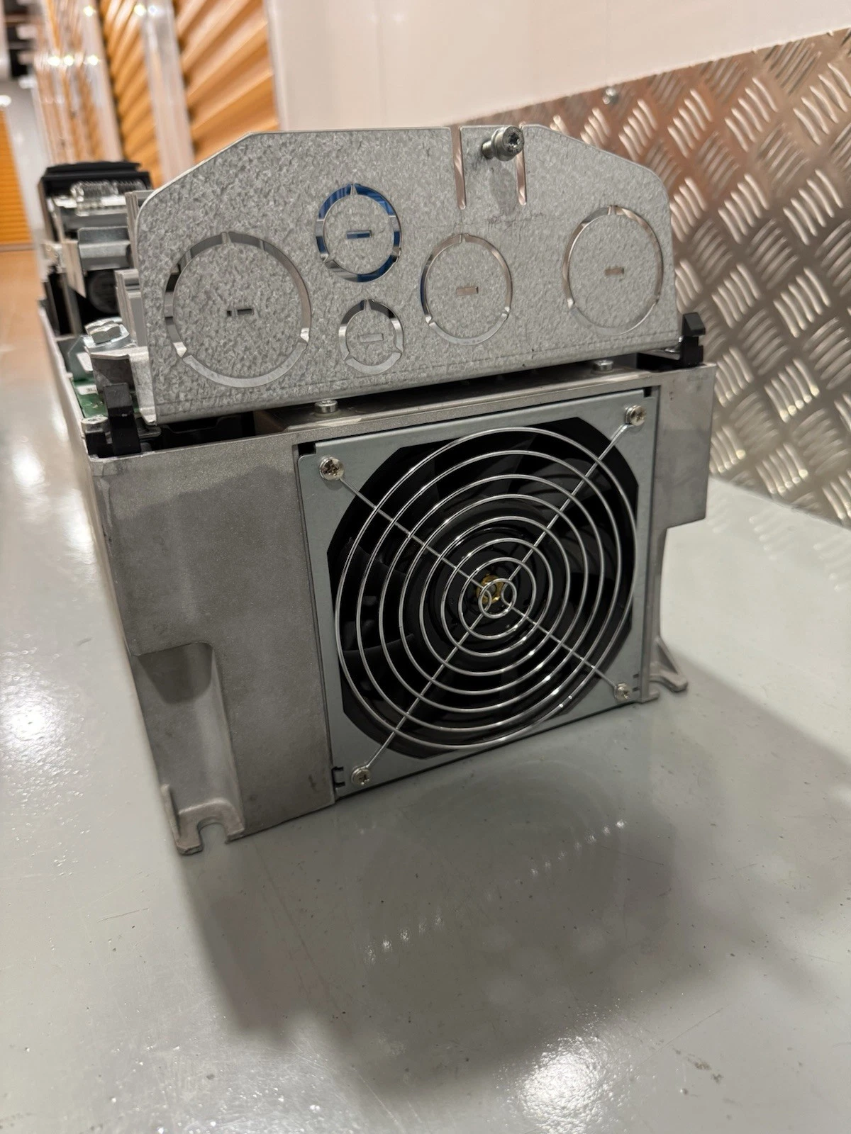 Danfoss 131B1522 VLT Automation Drive 22kw Type 1 10
