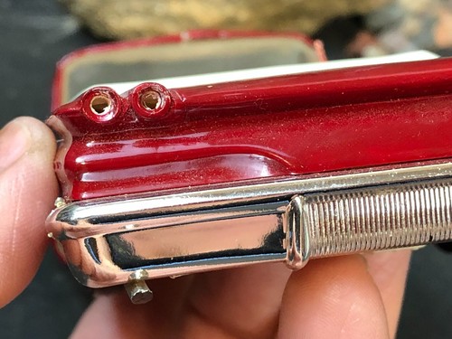 Imperfect Plastic AMT 1960 PONTIAC BONNEVILLE CONVERTIBLE Dealer Promo Car As-Is - Picture 14 of 24