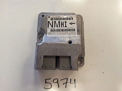 2006 06 MITSUBISHI RAIDER SRS SAFETY RESTRAINT CONTROL MODULE